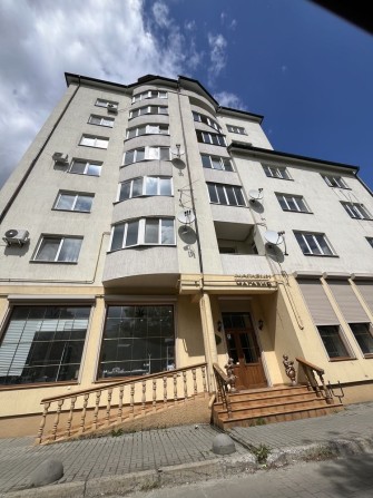 Центр Форум Новобудова 1-кім квартира 39кв.м вул. Бальзака Чорновола - фото 1