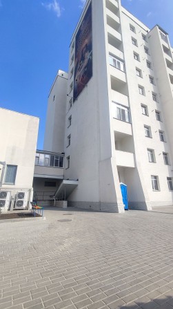Панорамна квартира в новобудові! 47.5 м кв. біля автовокзалу #2 - фото 1
