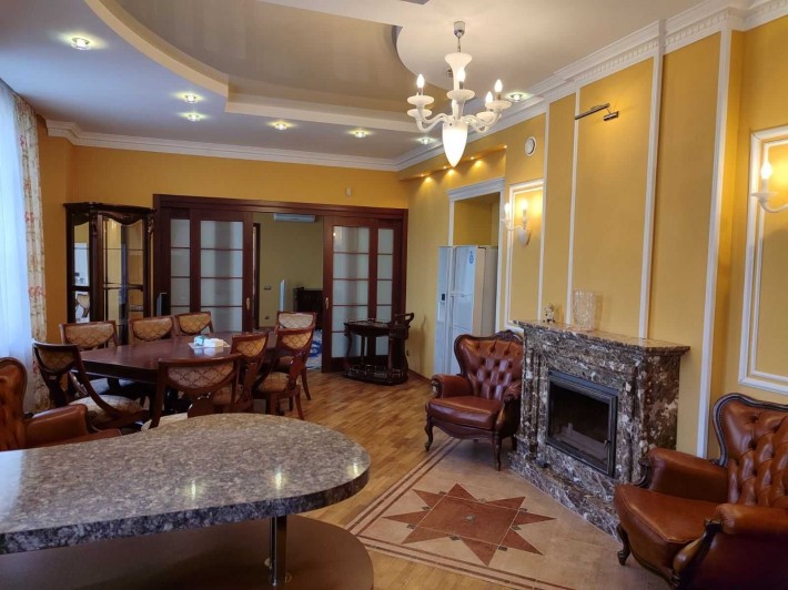Продаж квартири вул.Івана Франка - фото 1