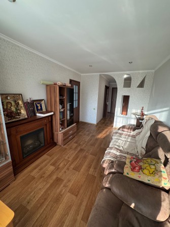 Продам 3-х комнатную квартиру - фото 1