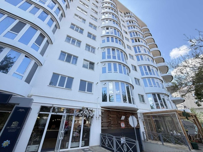 Продам 1- но комнатную квартиру ЖК Море - фото 1