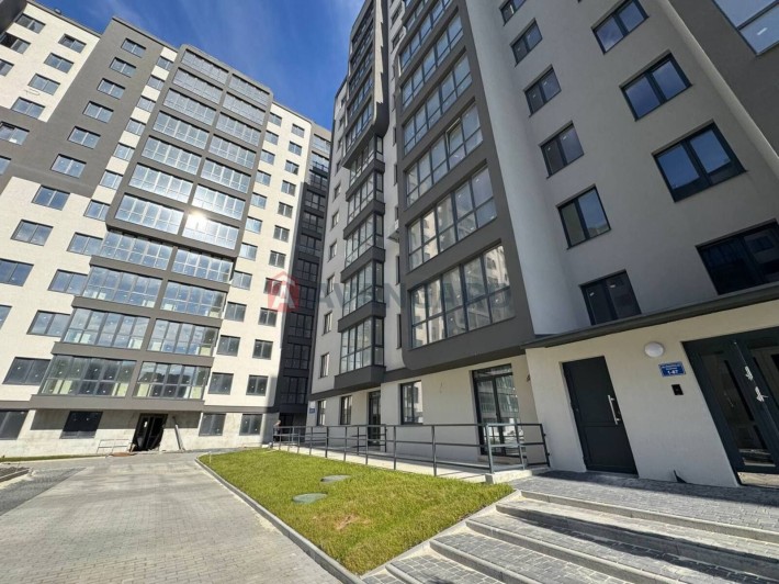 Продаж 2 кім 74,4 м2 в ЖК R2 Residence, Залізничний р-н. - фото 1