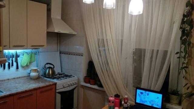 Продам 2х. комнатную квартиру, Валентиновская - фото 1