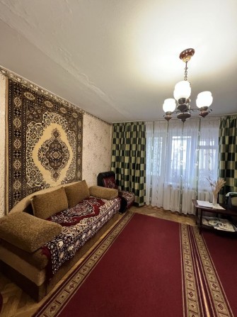 Продаю 3 комн./кв. Лески 52 школа - фото 1