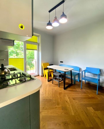 Продаж 2 рівневої квартири по вул. Тракт Глинянський - фото 1