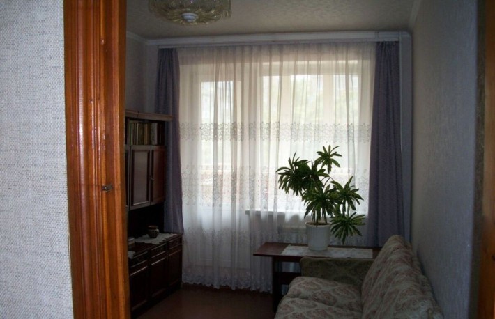 Продам 3-и кімнатну квартиру на Полтавській. Торг. - фото 1