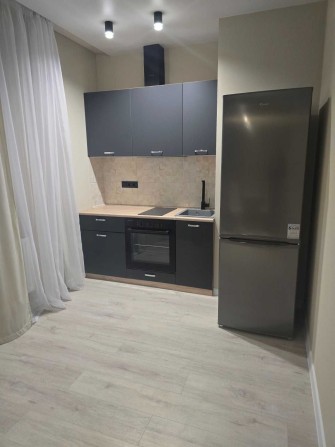 Продам 1к в новострое с ремонтом.ЖК Сказка.Холодная Гора.Q - фото 1