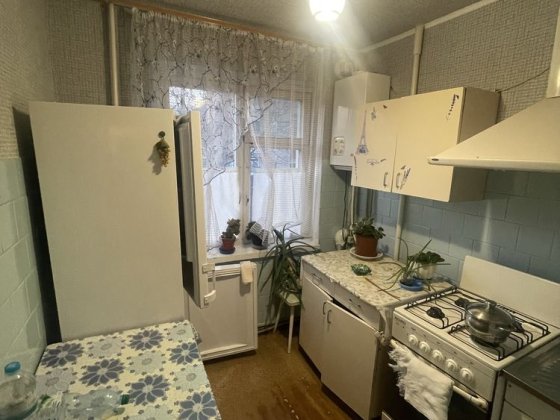 4 кімнатна квартира.Яновського