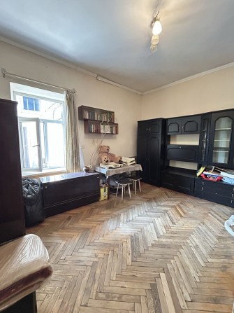Краща ціна! Продаж 1 кімнатної 24 м2, Б. Хмельницького + підвал - фото 1