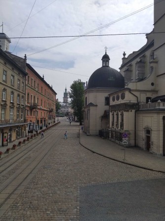 Продаж 5 кімнатної квартири вул. П.Беринди-Театральна (ЦЕНТР) - фото 1