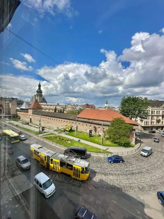 Продаж 2 кім квартири по вул. Винниченка (центр міста). БЕЗ КОМІСІЇ. - фото 1