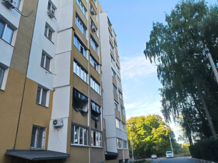 30000$! ЖК Радужный, Продам 2 ком квартиру пл 72м2! 2х уровневая! A - фото 1