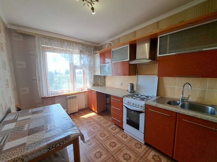 3-кімнатна квартира з автономним опаленням на вул. Кропивницького - фото 1