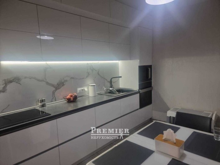 2-кімнатна квартира. Новий будинок. Ремонт. 5-хв до центру міста. - фото 1