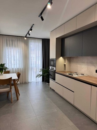 Продам 3-х кім. квартиру преміум класу ЖК Сальвадор Далі - фото 1
