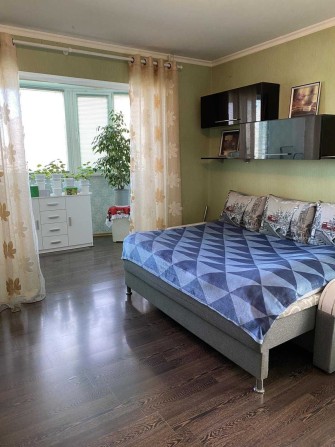 1 комнатная квартира по Днепропетровской дороге - фото 1