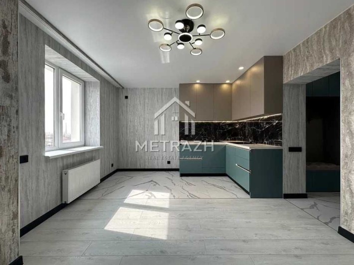 Продам 2к квартиру с новым  ремонтом ЖК Левада - фото 1