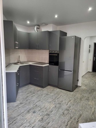 Продам 1-комн. квартиру в ЖК REAL PARK в сданной секции с ремонтом - фото 1