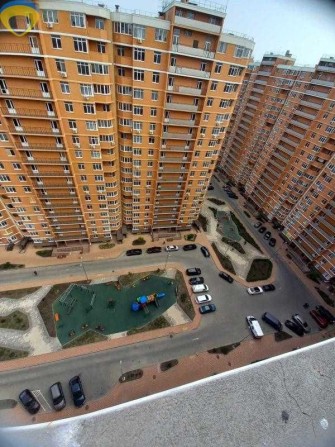 Продам 1-кк в ЖК Реал Парк з гардеробною — Овiдіопольська дорога - фото 1