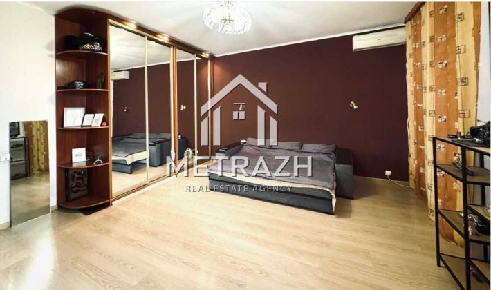 Продается 2к квартира 1/5 Центр Мироносицкая 81652 - фото 1