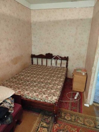 87388Продам недорогую 3 комнатную квартиру на Героев Труда! - фото 1
