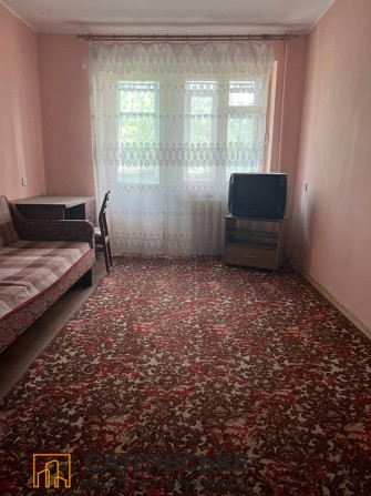147-ЕГ Продам 1 комнатную квартиру на ХТЗ метро Тракторный Завод - фото 1