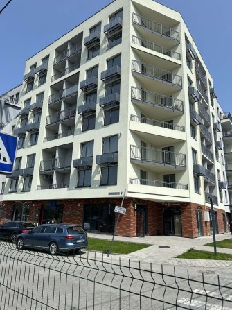 Продаж 2-кімнатної квартири в зданому будинку - фото 1