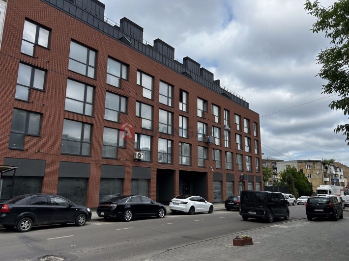 Продаж 1 кім з терасою 54 м2 ЖК Містечко Підзамче. - фото 1