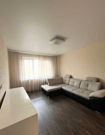 Продам 3к квартиру с кап ремонтом, м.Дворец Спорта - фото 1