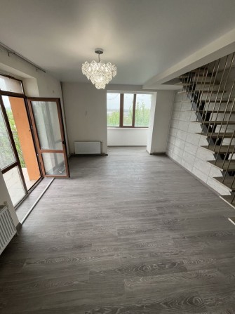 Продаж трикімнатної дворівневої квартири  Космонавтів.       ID-50-2 - фото 1