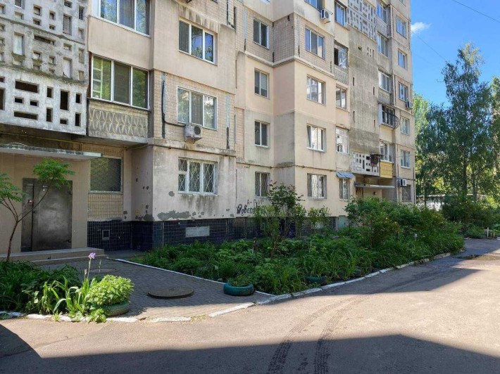 Продам 2 к.кв біля Кримського бульвару! Газ! - фото 1