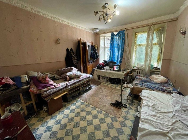 ЦЕНТР ГОРОДА Продам 1 ком квартира Сталинка - фото 1