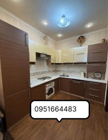 Продам 3 комнатную квартиру Людвига Свободы, 50в - фото 1