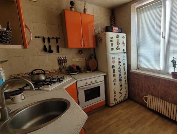 Продам 3комн.квартиру метро Героев Труда.,Нескорених.Салтовка - фото 1