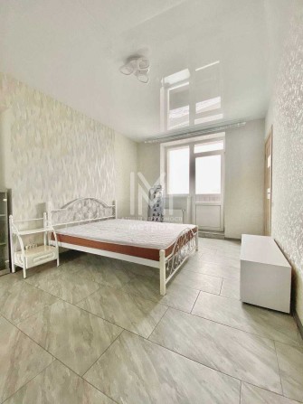 Продам 2 к. квартиру ЖК пр. Победы 59 метро Победа новострой ремонт - фото 1