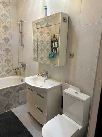 Продам 3 к. квартиру 120 м2 ЖК Гвардейский метро Академика Павлова - фото 1
