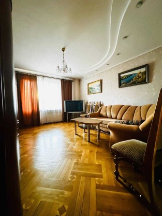 MS S4 Продам 3 комнатную квартиру  Конный ринок, м. Защтнииков Украини - фото 1