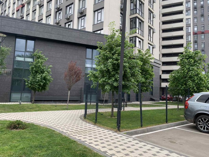 Продам 2 к. 52 кв. ЖК Сучасний квартал. пр.Л.Гузара 15 - фото 1