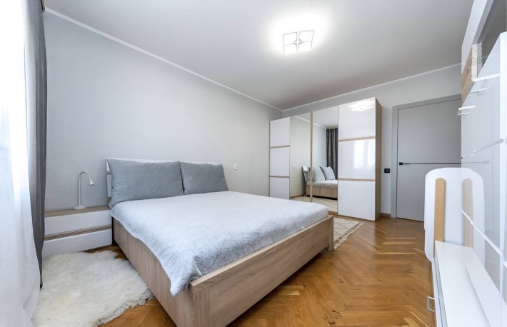 Продаж 2-к квартири вул. Лариси Руденко 13, Позняки (Дарницький район) - фото 1