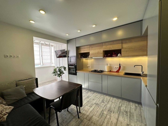 БЕЗ%! Квартира 60,5 м2 з ремонтом ЖК Щасливе. ГАЗ! - фото 1
