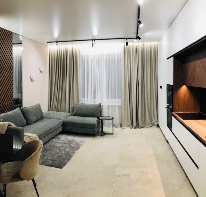 Продам 3 к. квартиру в ЖК Театральный. Сумская. Центр. Университет - фото 1