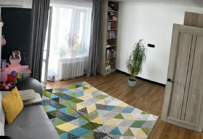 Продаж 2к квартири в Солом’янському районі Преображенська, 28 - фото 1