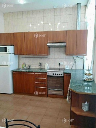 3к.73м2 Центр (м. Архитектора Бекетова, ул. Гиршмана 17), 122204 - фото 1