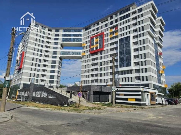 Продается 1-комнатная квартира в премиум ЖК BAUHAUS - фото 1