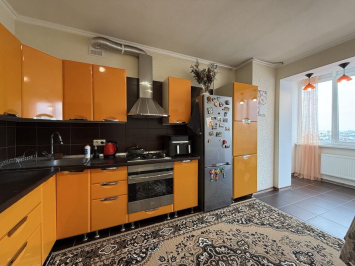 Величезна 2 кім. 70 кв.м в центрі ЖК Софія - фото 1