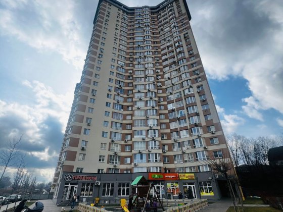 Продам видову 1к квартиру ЖК "Family аnd Friends" Киев