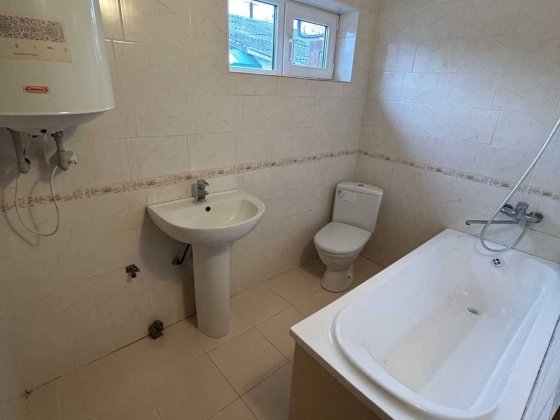 Продам срочно часть дома в начале Кишиневской Белгород-Днестровский