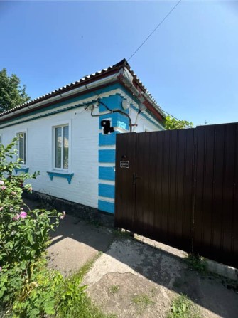 Продам булинок м-н Перемога або обмін на 2-к кв в місті - фото 1