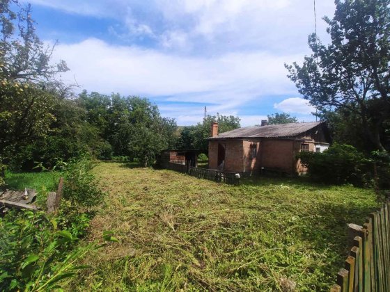 Будинок з ділянкою в районі ріфу Бердичів