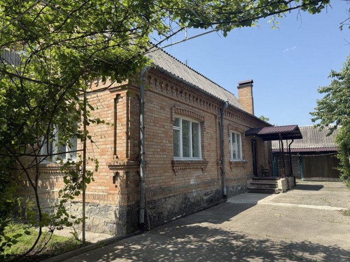Продаж будинку 120м2 - фото 1